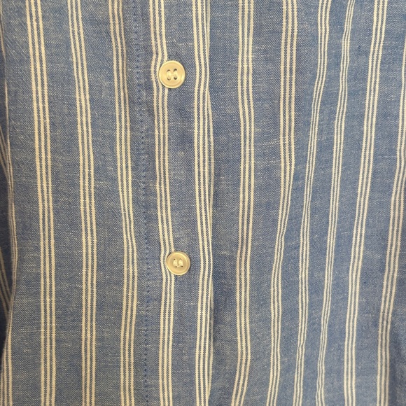 H&M Blue and White Vertical Stripe Button-Down Shirt - Picture 5 of 8